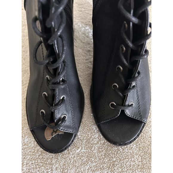 Breckelles Tina-15 SZ 8 Black Lace Up Boot Open Toe Block Heel Zip Faux Leather - Picture 15 of 16
